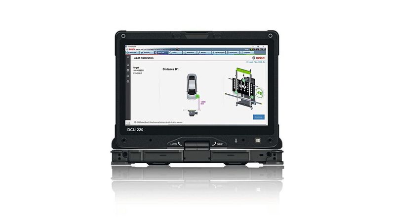 Eine Automechanika-Neuheit von Bosch ist eine verbesserte Software für das „DAS 3000“ zum Kalibrieren von Fahrerassistenzsystemen.  (Bild: Bosch)