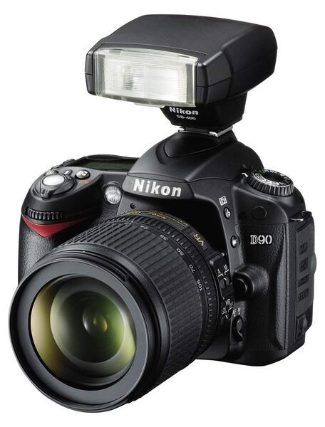 Nikon hat seiner SLR-Kamera D90 eine Filmfunktion mit HD-Qualität spendiert. (Archiv: Vogel Business Media)