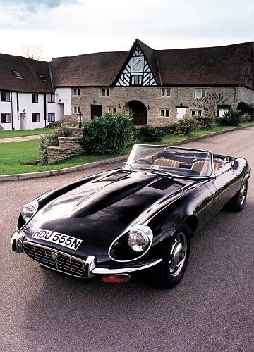 Jaguar E-Type Series IIIV 12 Roadster aus der letzten Serie 1974. (Foto: Jaguar)