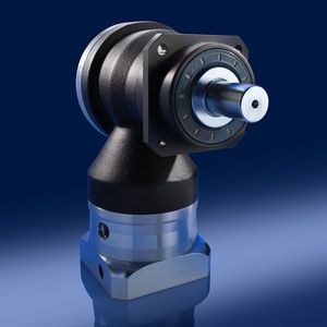 Neben geraden Ausführungen sind die Getriebe in jeder Leistungsklasse auch als 90°-Versionen erhältlich