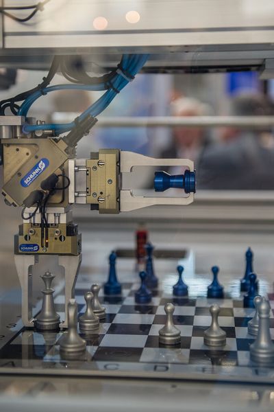 Rückblick: Impressionen von der Automatica 2012. (Bild: Messe München)