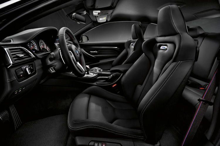 Das Competition Paket für BMW M3 und BMW M4 ist ab März 2016 zu Preisen von 7.300 Euro (M3 und M4 Coupé) bzw. 6.400 Euro (M4 Cabrio) verfügbar. (Foto: BMW)