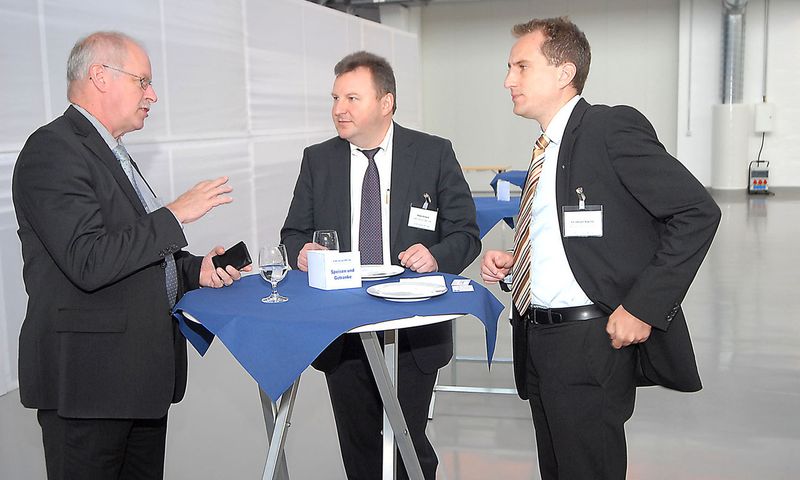 Wolfgang Heinz-Fischer, TQ-Systems, Peter Erhard, KRATZER AUTOMATION, und Christoph Stachel, SRI Radio Systems (Archiv: Vogel Business Media)