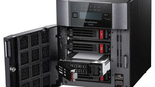 Terastation 6400 mit vier Schächten in der Desktop-Version (DN). (Buffalo)