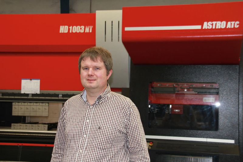 „Die Amada-Maschinen laufen stabil und prozesssicher“, sagt Marcus Dreeskornfeld, geschäftsführender Gesellschafter der Heinz Dreeskornfeld GmbH & Co. KG. (Bild: Itasse)