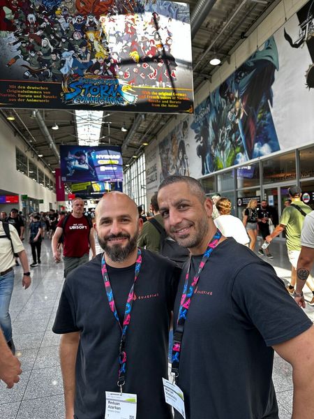 (l.) Reduan Azarkan und Marcel Violonchi (Verbatim) wollen eine Runde Mario Kart zocken.  (Bild: Vogel IT-Medien GmbH)