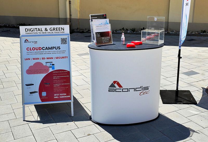 Der Huawei-Distributor Acondistec erklärt CloudCampus: Zentrales Management aus der Cloud für moderne und hochverfügbare Netzwerk-Infrastrukturen mit LAN, WAN, SD-WAN und viel Security. (Bild: Harald Karcher)