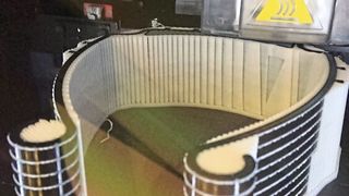 Sandvik Coromant informiert jetzt über eine Möglichkeit, mit der Gesichtsschutzschirme aus Kunststoff gegen Ansteckungsgefahren schneller und günstiger gefertigt werden können. Jeder der kann, sollte jetzt mitmachen. (Sandvik Coromant)