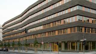 Das Bundesministerium für Ernährung und Landwirtschaft (im Bild) soll künftig drei einzelne Institute zu einer gemeinsamen Einrichtung vereinen. (Bild: Ursula Böhmer)