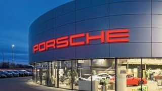 Das Porsche-Zentrum der Seitz-Gruppe in Augsburg. (Bild: Seitz-Gruppe)