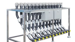 Zur Förderung von hoch abrasivem (glasfaser-verstärktem) Kunststoffgranulat kann der Kupplungsbahnhof auch komplett in hochverschleißfester Edelstahl-Ausführung HVA-Niro gefertigt werden. (HS-Umformtechnik)