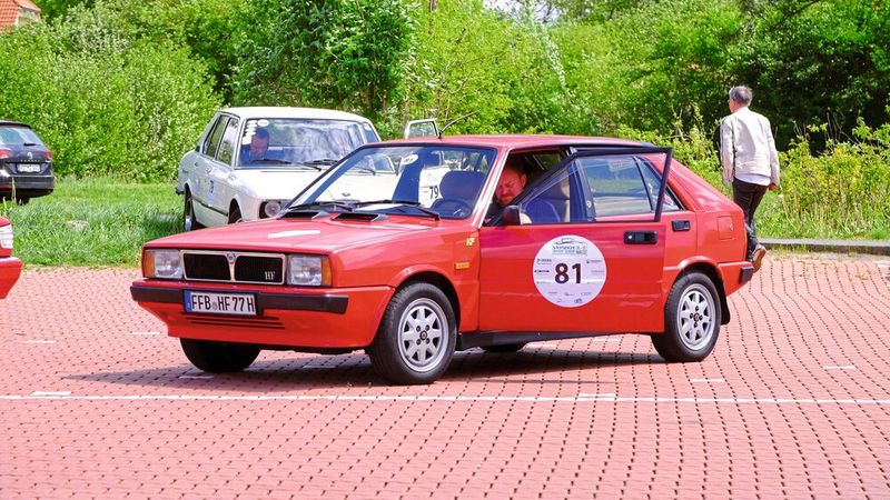 Sächsische Meister-Classic 2022: ein Italiener in der Sonne, Lancia Delta HF Turbo, Baujahr 1984. (Bild: Zietz/»kfz-betrieb«)