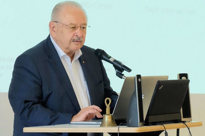 ZDK- und Landesverbandspräsident Jürgen Karpinski: „Autohäuser dürfen sich nicht als verlängerter Arm der Mobilitätsdienstleister zufrieden geben.“ (Zietz/»kfz-betrieb«)