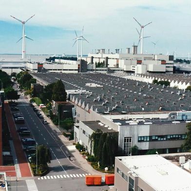 Zukunftsfest! Der Volkswagen-Standort in Emden darf sich laut Politikeraussage über eine Standortgarantie freuen ... (Bild: Volkswagen)