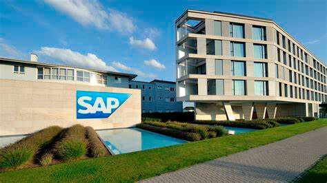 Dem Walldorfer Software-Giganten SAP geht es ziemlich gut, auch wenn einige Maßnahmen im letzten Jahr die Gewinnspanne verkürzt haben, wie die dpa jetzt erfahren hat ...(Bild:  SAP)