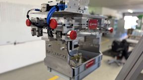 Längere Lebensdauer und geringerer Energieverbrauch im Destaco Boxgreifer, optimiert mit ACE Kleinstoßdämpfern der MC-Familie. (Bild: Stabilus)