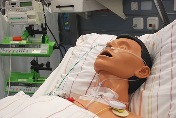 The merger is a consequence of the US health reform Obamacare under President Barack Obama. The two US insurance companies promise themselves more negotiating power in price negotiations with hospitals and doctors. Experts presume however, that the deal will not be very easy to conclude, because Anthem and Cigna are only two of the total four service providers for private health insurance for big undertakings. (icon) (Picture: © Wolfgang Cibura - Fotolia)