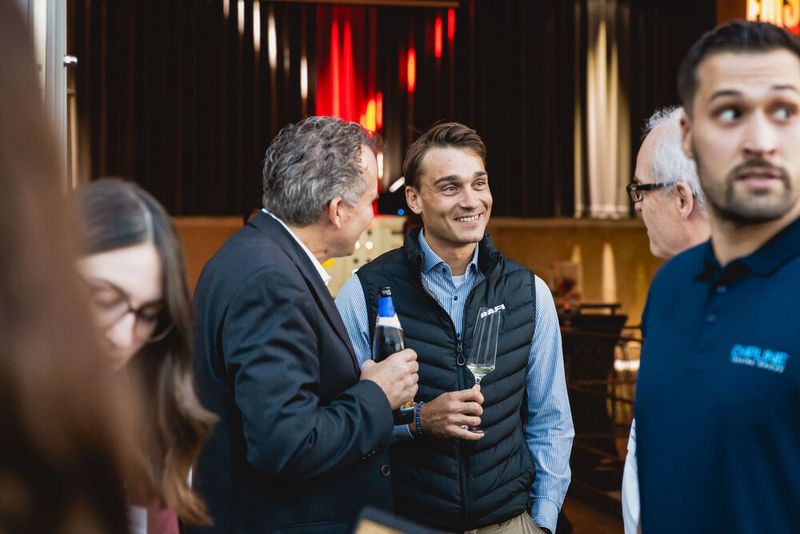 Impressionen vom 24. Würzburger EMS-Tag: Im Mittelpunkt standen aktuelle Branchenthemen, praxisnahe Impulse und insbesondere der persönliche Austausch innerhalb der EMS-Community. (Bild: Stefan Bausewein)