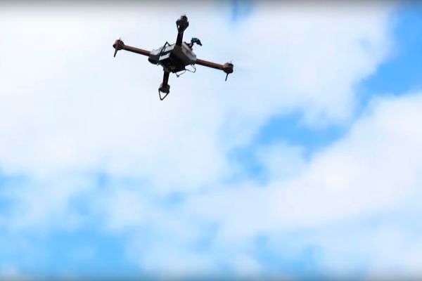 US-Armee und Marines entwickeln gemeinsam ein System, mit dem sich Drohnen auf einem 3D-Drucker bedarfsgerecht binnen 24 Stunden herstellen lassen.  (Bild: David McNally, army.mil)