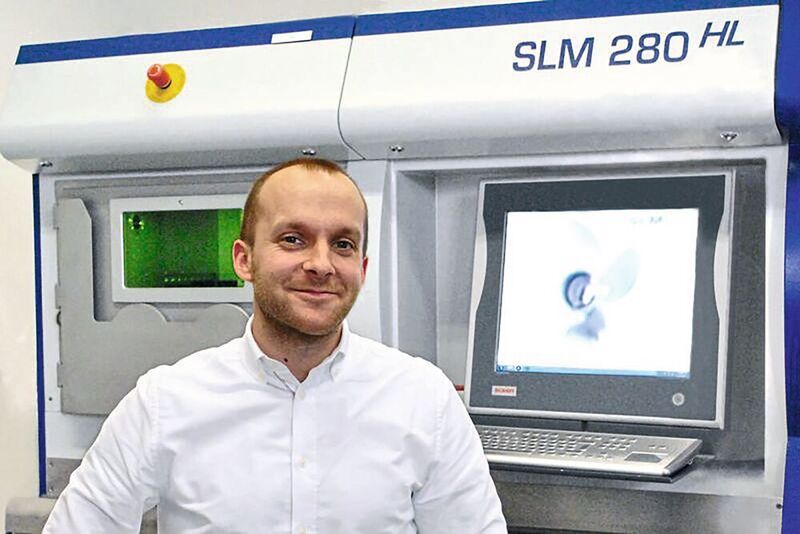 “Distortion and shrinkage due to additive manufacturing processes have to be counteracted. Optical surveying of geometry enables a fast check on possible deviations,” says Matthias Otte, responsible for the additive manufacturing area at the Rolf Lenk Werkzeug- und Maschinenbau GmbH. (Rolf Lenk)