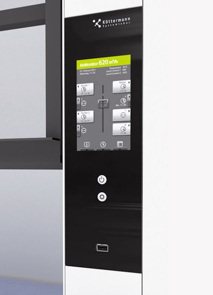 Abb.2: Mit der Touchtronic-Bedienung können alle Funktionen des Abzuges über einen Touchscreen gesteuert werden. (Bild: Köttermann)