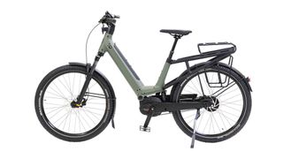 Beim Moustache „J“ steckt der Mittelmotor von Bosch in der Hinterradschwinge statt wie sonst üblich fest im Rahmen integriert zu sein. (Bild: Moustache)