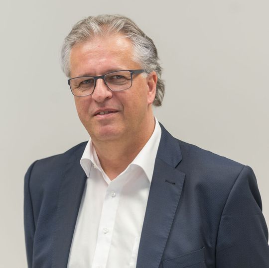 Thomas Bernd, Fachanwalt für Vergaberecht  (©  EISENBEIS)