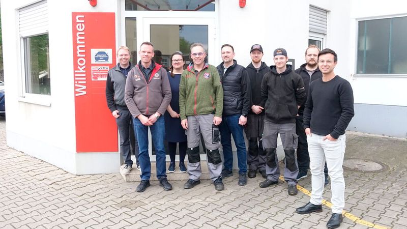 Das Team um Geschäftsführer Martin Kipfmüller ist in Sachen Moibilitätswandel, Stichwort E-Antriebe, bereits sehr gut aufgestellt. Dennoch möchte man gerade hier noch weiter wachsen. (Bild: Dominsky – VCG)