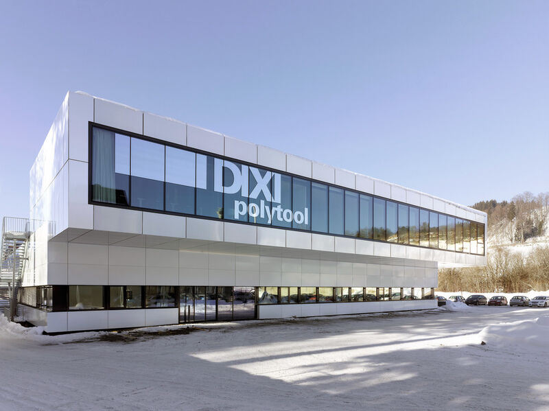 Marc Schuler, CEO Dixi Polytool: «Le nouveau bâtiment également contribue à l’image moderne de l’entreprise.» (Image: Thomas Jantscher)