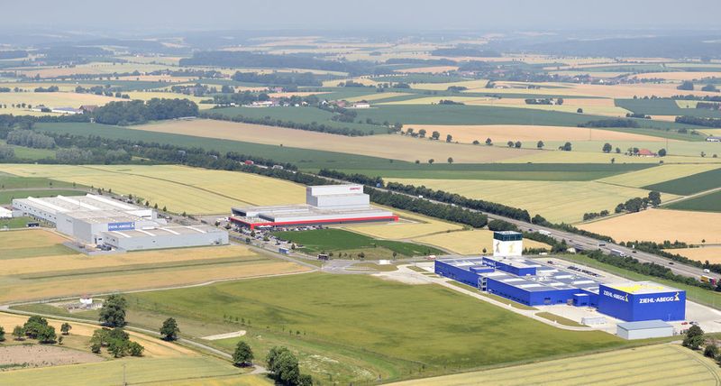 Im Gewerbepark Hohenlohe baut Ziehl-Abegg ein neues Gebäude für energiesparende Elektromotoren und Ventilatoren. Die bisherige Fertigung dieser Produkte wird von Künzelsau (Würzburger Straße) dorthin verlegt und ausgebaut. (Ziehl-Abegg)