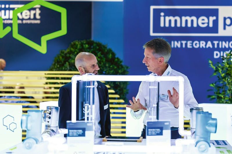 Ein zentrales Thema der diesjährigen SPS ist der Einsatz von künstlicher Intelligenz in der Fertigungstechnik.  (Bild: Mesago/Arturo Rivas)