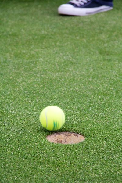 Manchmal blieb der Ball nur knapp vor dem Loch liegen. (Michael Scaccia, Michael Scaccia)