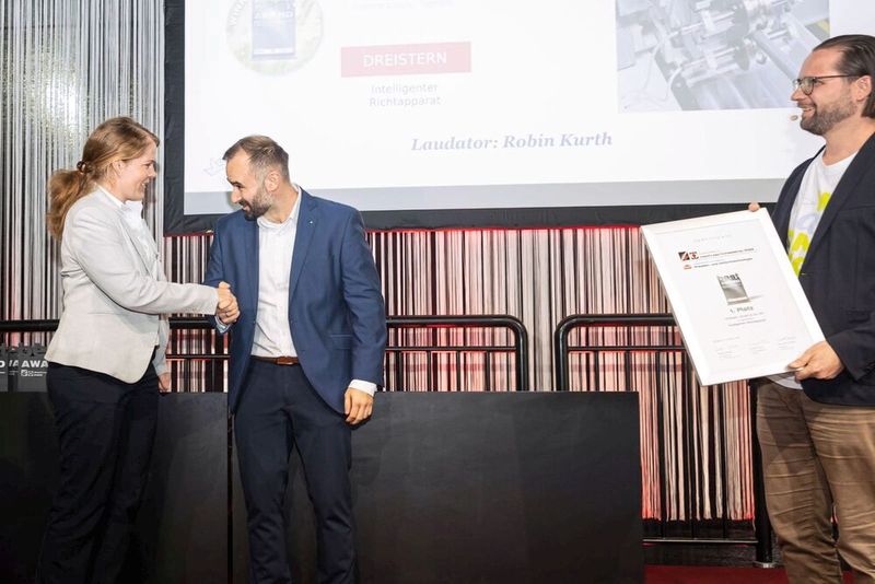 Impressionen der Verleihung des „best Award“ 2025 am ersten Messetag. (Bild: Jürgen Biniasch)