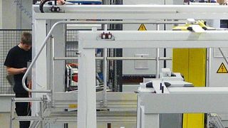 Die Kiesling Maschinentechnik hat gut zu tun: Der Auftragseingang für das Perforex-Bearbeitungszentrum liegt bereits jetzt auf dem Niveau des gesamten Vorjahres. (Bild: Loh)