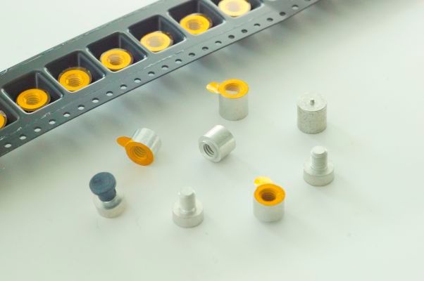 Bild 7: Hochstromkontakte für die automatische SMT-Bestückung.  (Bild:Würth Elektronik eiSos)