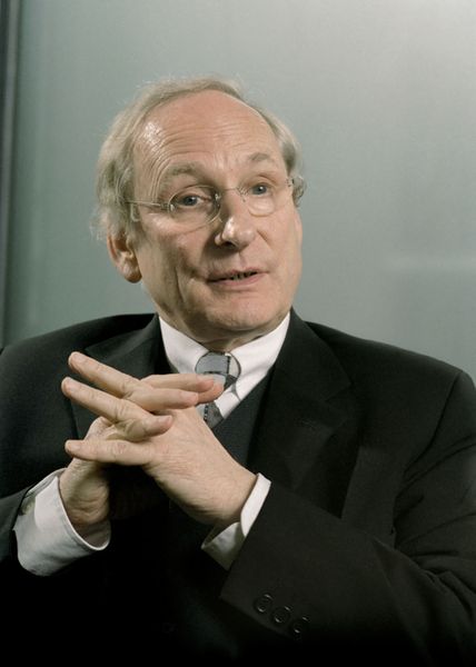 Abb.4: Prof. Eckhard Gerber, Inhaber des Architekturbüros Gerber- Architekten. (Archiv: Vogel Business Media)