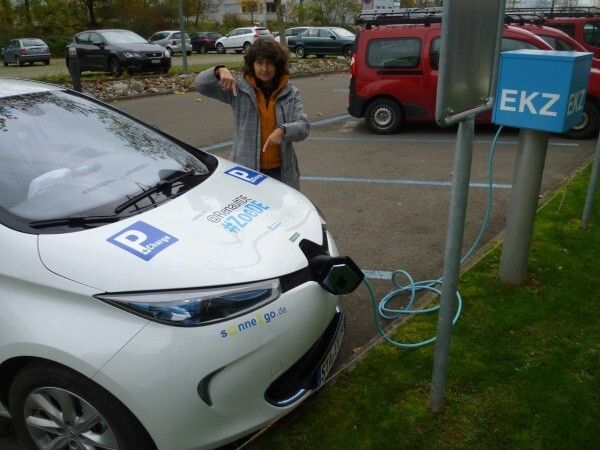 Rein elektrisch unterwegs: Werner Hillebrand-Hansen fuhr 1375 km in 2 Tagen von München nach Barcelona mit dem Renault ZOE (Bild: eRUDA.de)