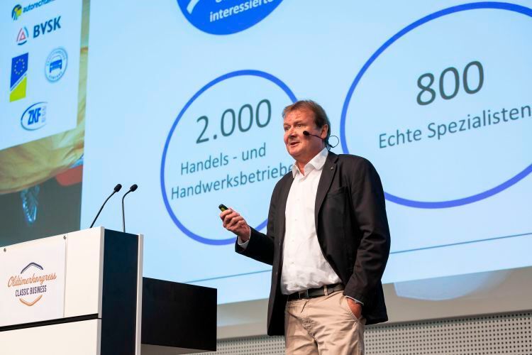 Gerd Heinemann von der Beratungsgesellschaft BBE Automotive beantworte die Frage, ob der Oldtimer-Hype zu Ende sei, anhand der von seinem Unternehmen gesammelten Fakten mit einem eindeutigen „Nein!“. (Stefan Bausewein)