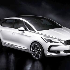 Den neuen DS 5 gibt es mit sechs verschiedenen Motorisierungen.