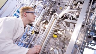 Diagnosticsproduktion im Roche-Werk Penzberg  (Bild: Roche)