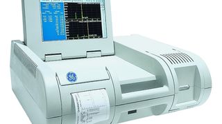 Der neue Kaye Validator ist ein tragbares Massenspektrometer, das einen schnellen Nachweis von Wirk- und Hilfsstoffspuren in Spurenkonzetrationen ermöglicht. Bild: GE Sensing (Archiv: Vogel Business Media)