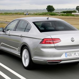 (VW)