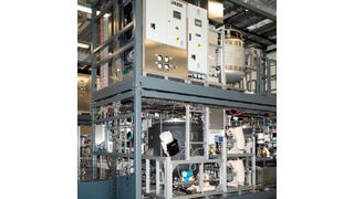 Modulare Anlage zur ressourceneffizienten Herstellung von Lederchemikalien: Gerbereien können damit Falzspäne aus der Lederherstellung direkt vor Ort wiederverwerten und daraus vollautomatisch Nachgerbstoffe der Marke X-Biomer produzieren. (Lanxess)