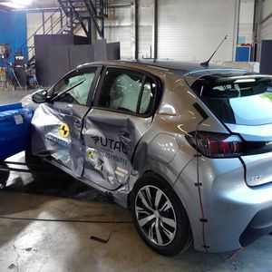 (Euro-NCAP)