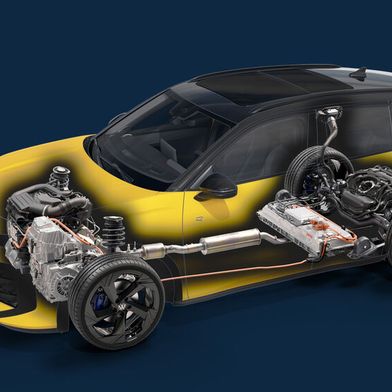 Der neue Vollhybridantrieb im VW T-Roc – die Nickel-Mangan-Kobalt-Batterie mit 1,6 kWh ist flüssigkeitsgekühlt und unter der hinteren Sitzbank angeordnet.  (Bild: Volkswagen)