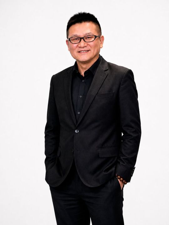 Simon Chang, Chairman und General Manager von Fetek. Im Interview erläutert er die Positionierung des Unternehmens bei Leistungshalbleitern und Second-Source-Strategien.(Bild:  Fetek)