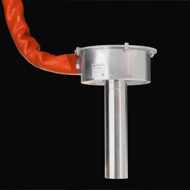 Das ist das Radarmesssystem Furnaceprotect von Ondosense. Es kann bis zu einem Abstand von 30 Metern den Füllstand in Schmelzöfen erfassen – ohne einen Strahlenschutz zu benötigen. Der Füllstand kann bis zu einer Temperatur von 1.600 °C gemessen werden. (Bild: Ondosense)