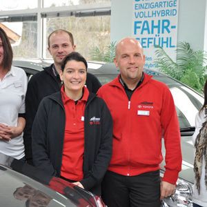 Ein Teil des Schober-Teams: Annalisa Simmet, Margit Ziegel, Mario Novak, Geschäftsführer Joachim Schober und Stefanie Sterr