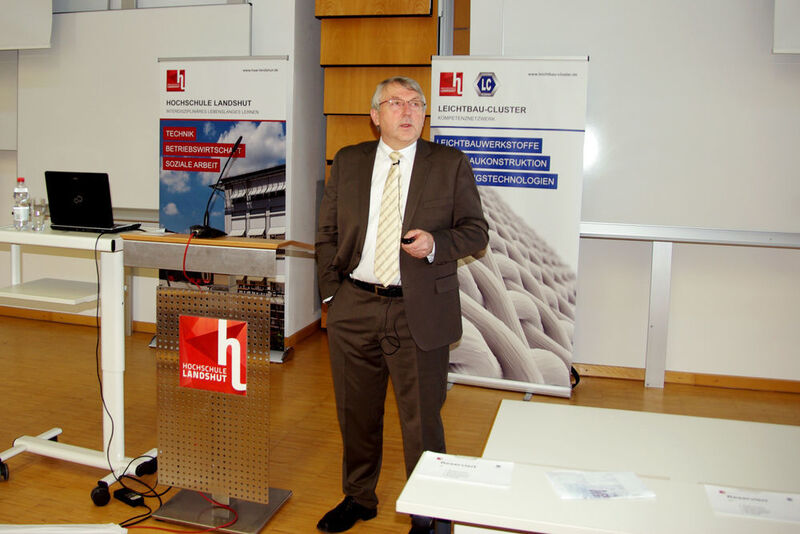 Das hohe Leichtbaupotenzial von Magnesium will Prof. Karl Ulrich Kainer (Helmholtz Zentrum Geesthacht) besser nutzen. (Hochschule Landshut)