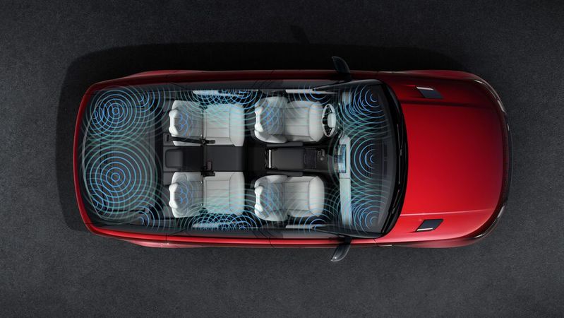 JLR setzt auch künftig auf die Expertise von Meridian. Dabei geht es nicht nur um guten Klang, sondern auch um eine aktive Geräuschunterdrückung.(Bild:  JLR)